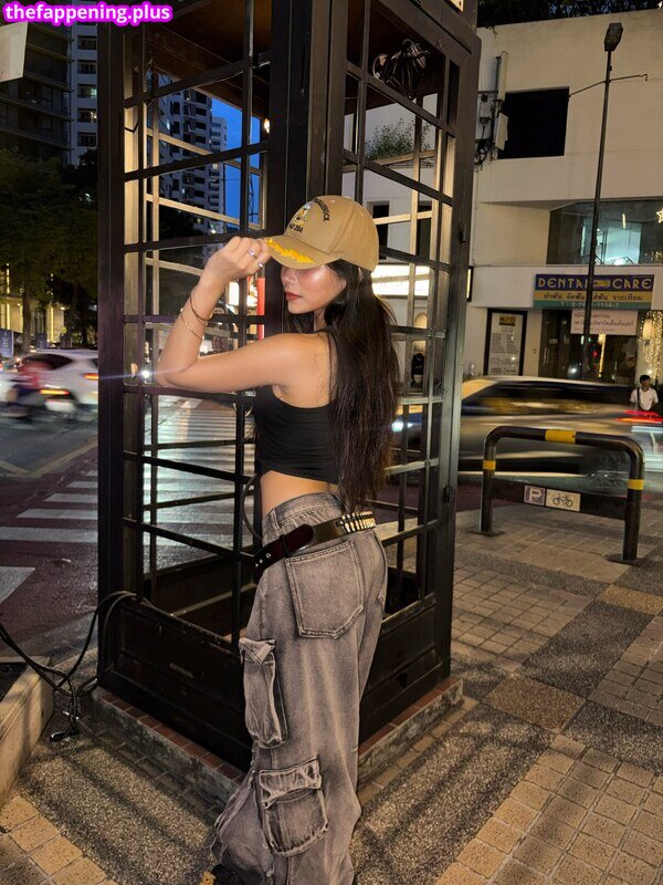 Saipetch B. / aaomhelloo Fotografie OnlyFans Dezbrăcată #396