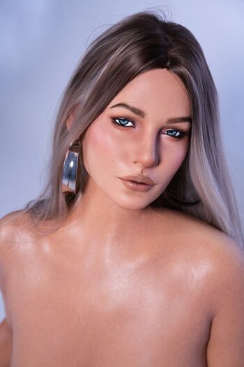 Alessia Doll