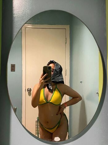 Angela Paza
