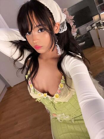 AshantiLoo