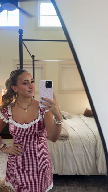 Ava Kolker