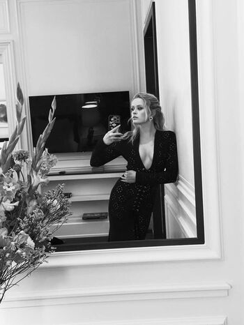 Ava Phillippe
