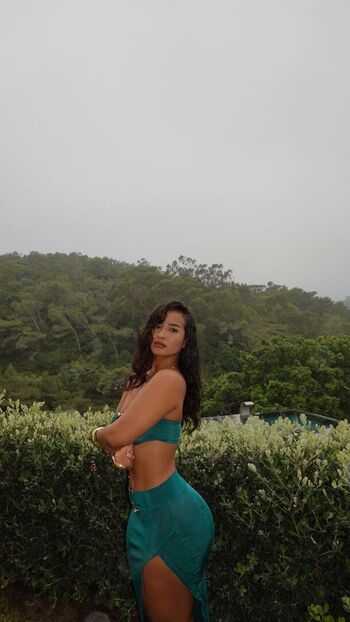 Carla Alison