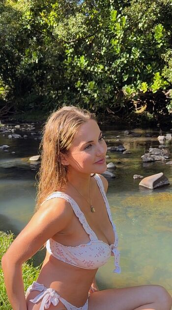 charlotte.peckk