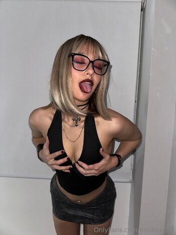 emipeach1
