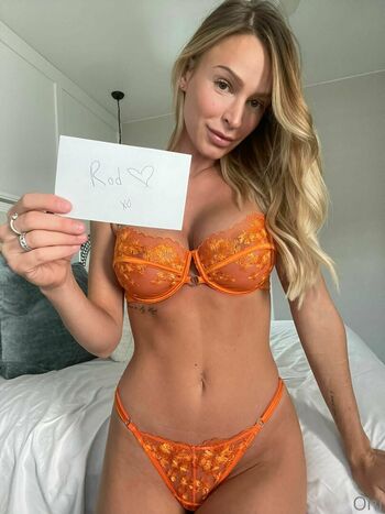 Emma Hix