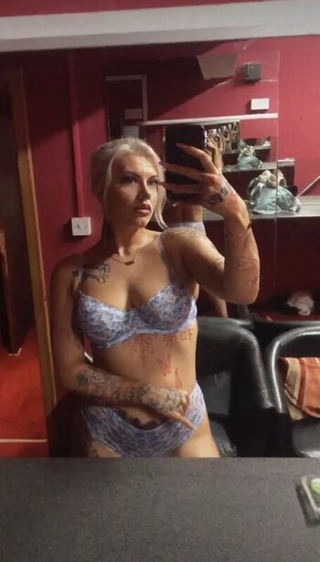 emzlouxo