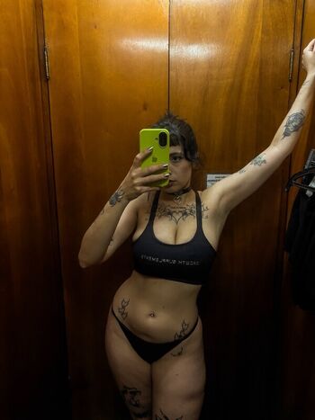 Flavia Sales