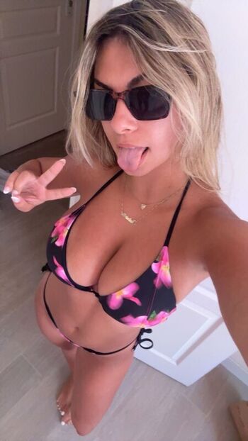 gaby_zola