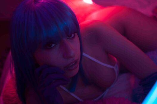Hika Cosplay