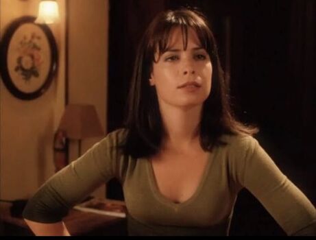 Holly Marie Combs
