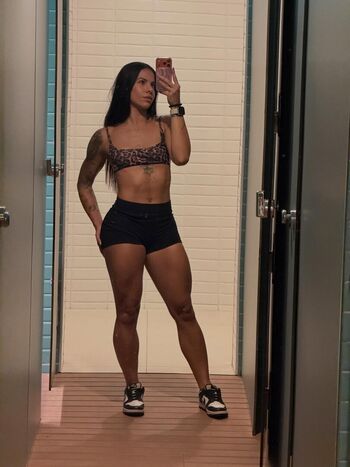 Ingrid Oliveira