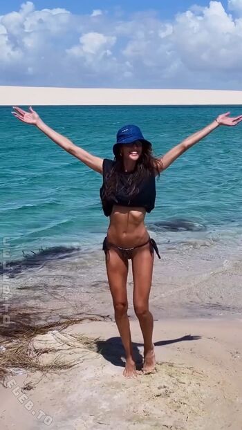 Izabel Goulart
