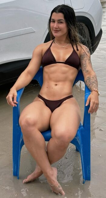 Jannielly Canafistulla