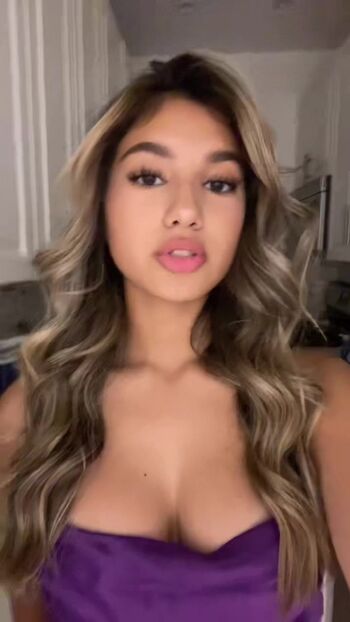 jasmine_enriquez