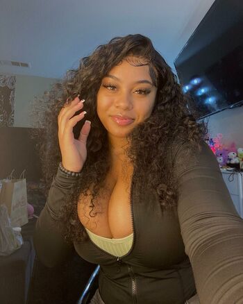 Jasmynaaliyah