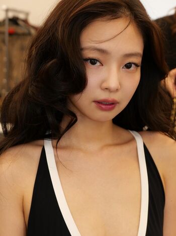 Jennie | BLΛƆKPIИK