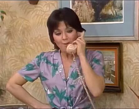 Joyce Dewitt