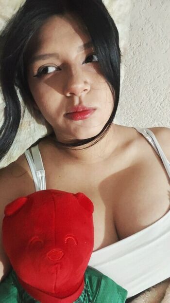 La Tia Ainix