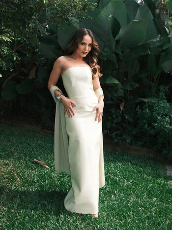 Larissa Manoela