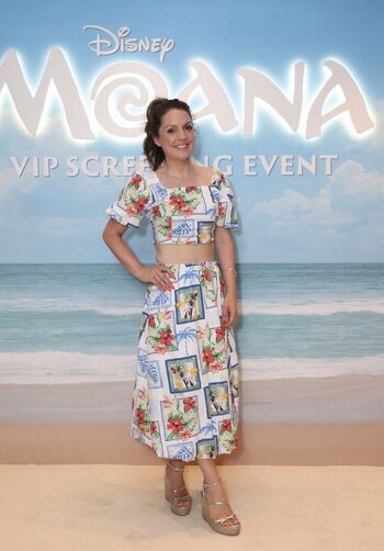 Laura Tobin