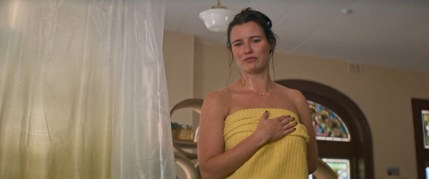 Lily Sullivan