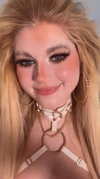 Marina Joyce