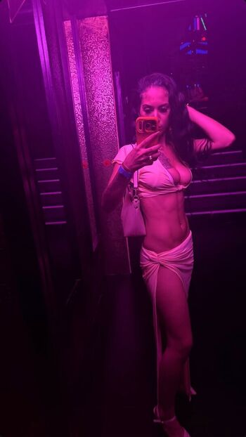Nadiabrokeasf