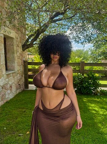 Naomi Gaia
