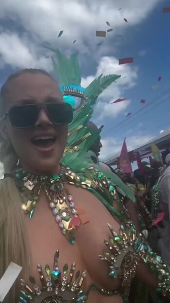 Nicole Arbour