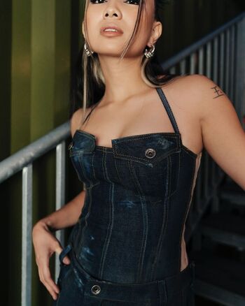 Niki Zefanya