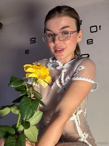 renata_moon