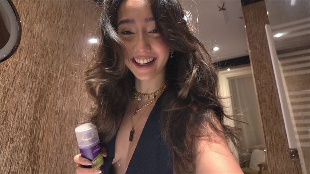 Sabrina Pezeshkian