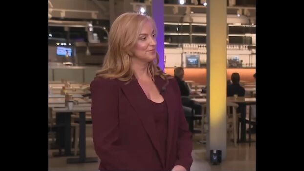 Sarah-Jane Mee
