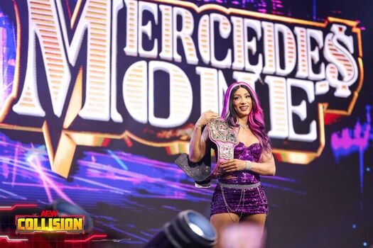 Sasha Banks