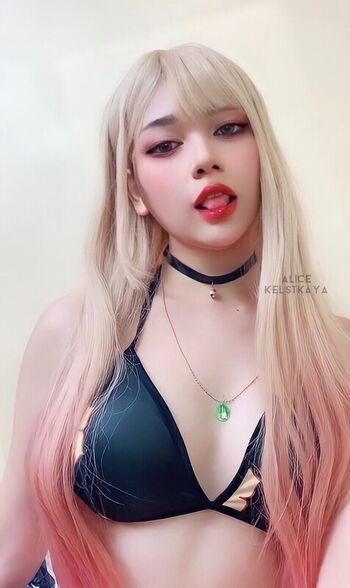Senpai Alice