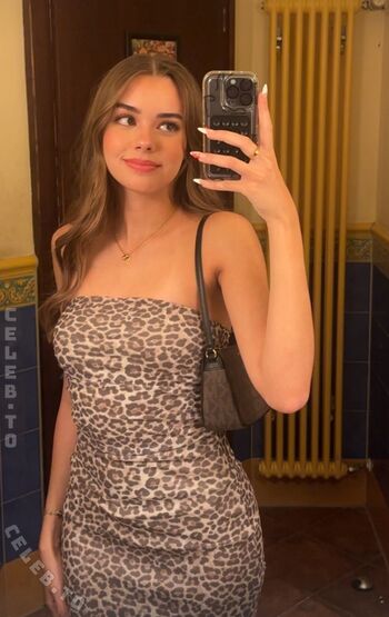 Sophia_xs