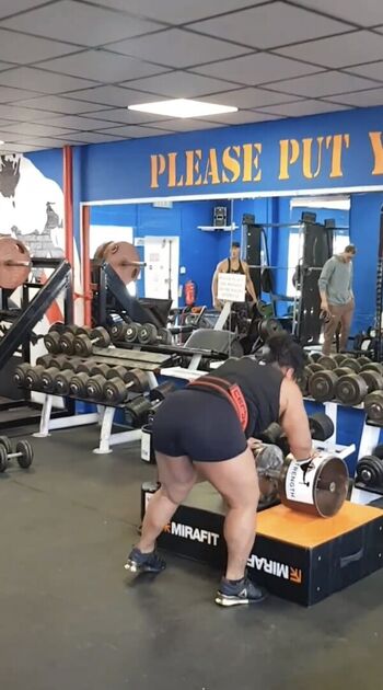 StrongWomen ????