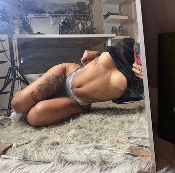 Urgoddessnicki