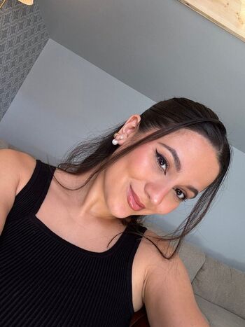 Valeria Villalobos