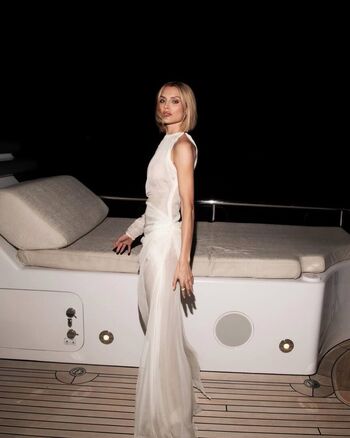 Wallis Day