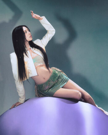 WomenK-pop
