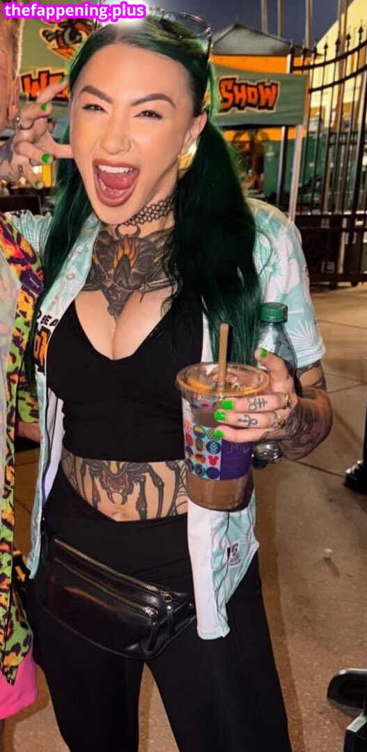 Shotzi Blackheart / ShotziWWE / WWE Shotzi Foto OnlyFans Desnuda #486