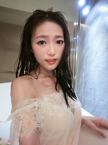 yiyi1004