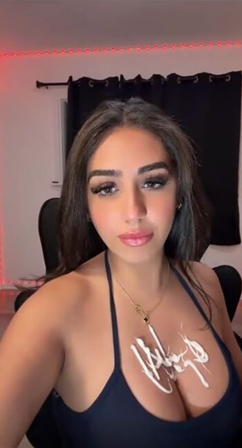 Zeinab Mansour